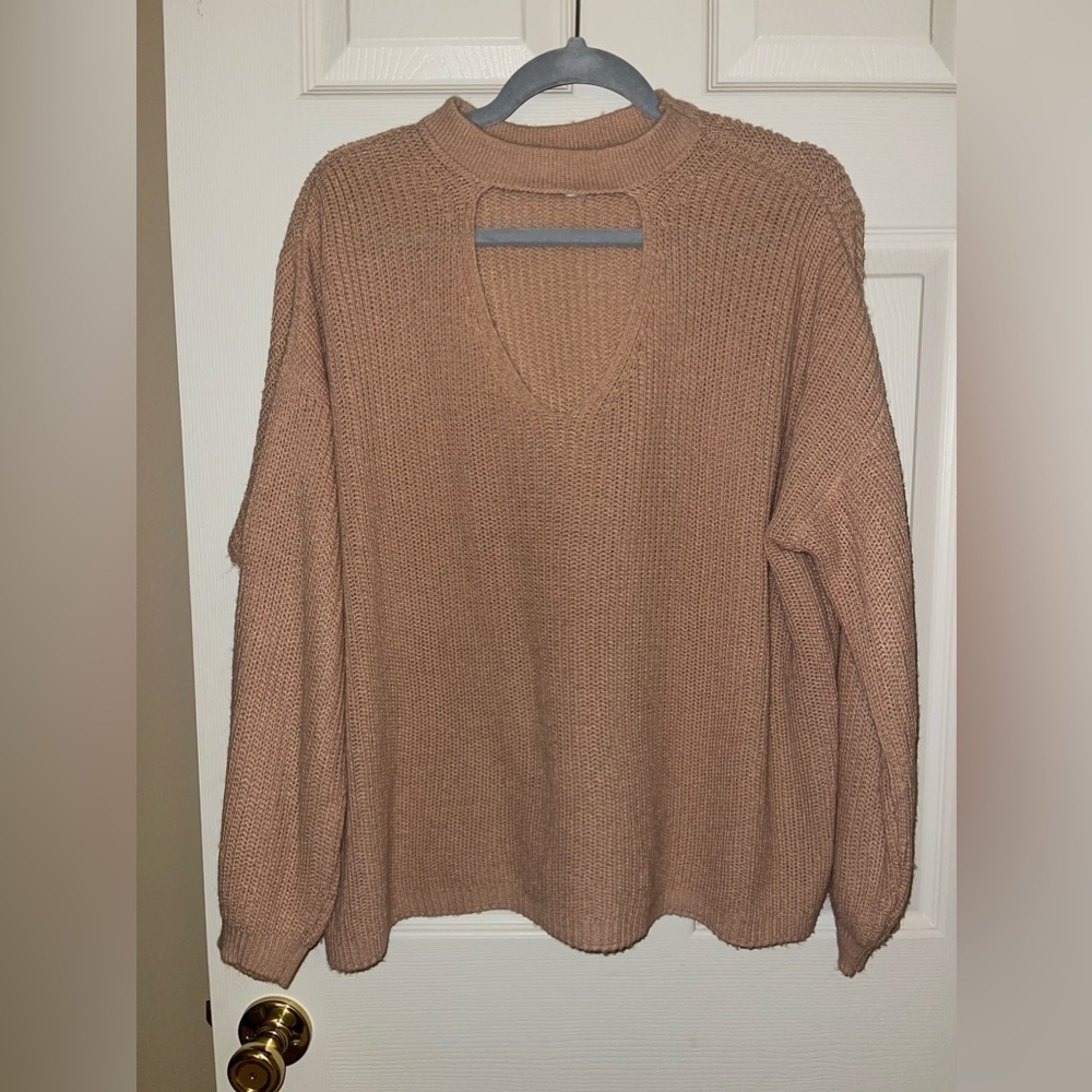 Don’t ask why, Beige/pink choker sweater • one size